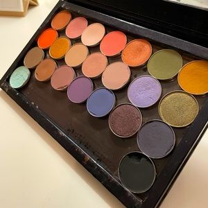 ✨ Makeup Geek eyeshadow palette✨